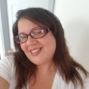 Meet your Posher, Elba iris